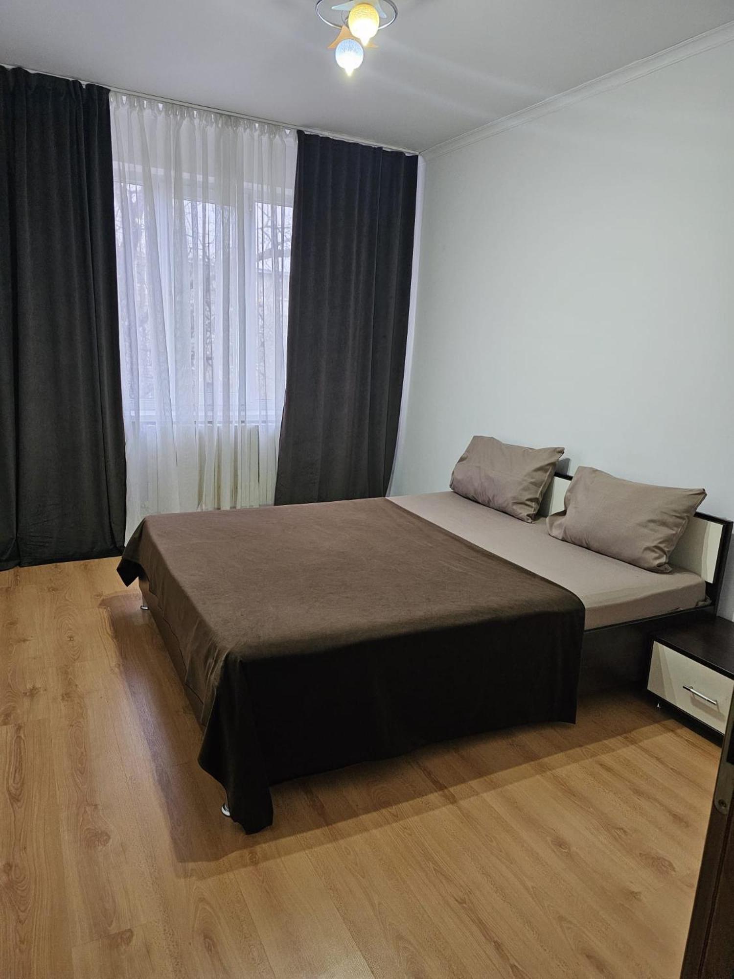 Apartament 2 Bedrooms, Botanica Кишинев Екстериор снимка