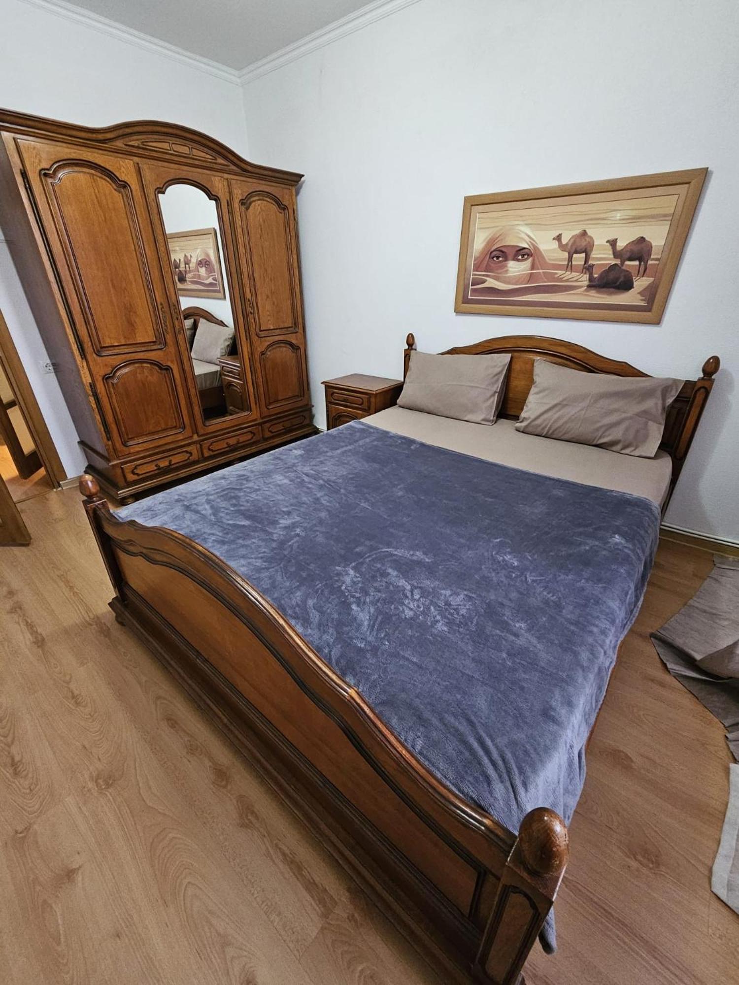 Apartament 2 Bedrooms, Botanica Кишинев Екстериор снимка